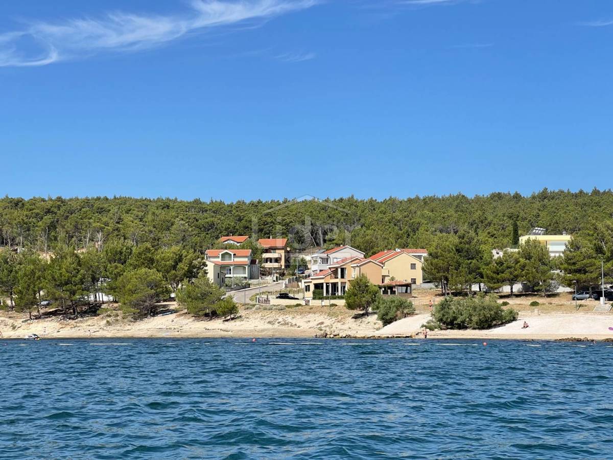 Zemljišče Pridraga, 849m2