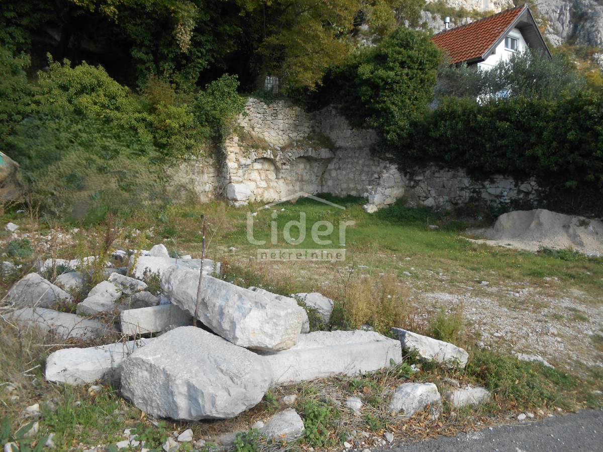 Zemljišče Grižane-Belgrad, 339m2