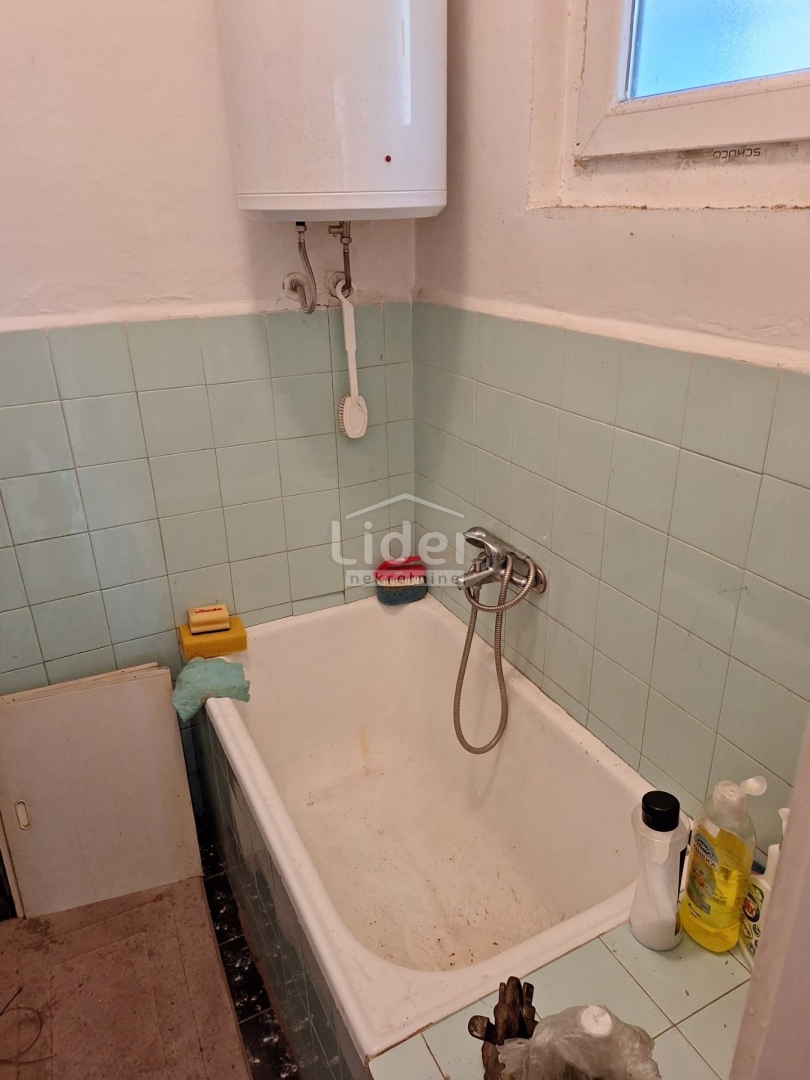 Hiša Crikvenica, 200m2