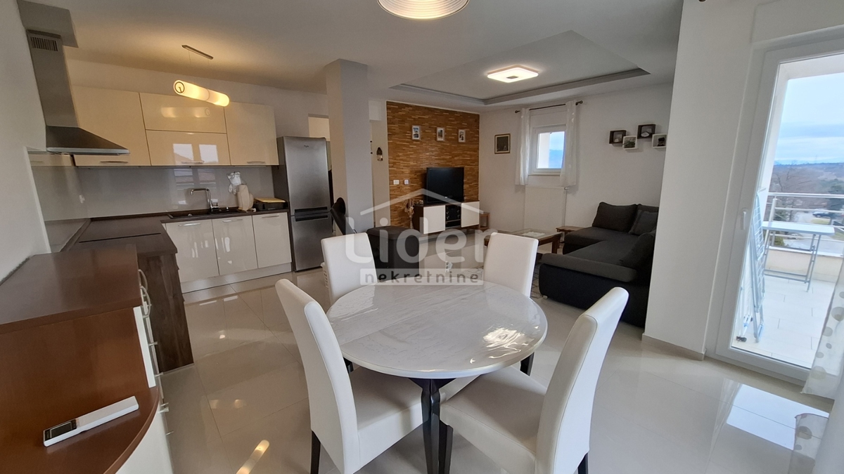 Stanovanje Buzdohanj, 73m2