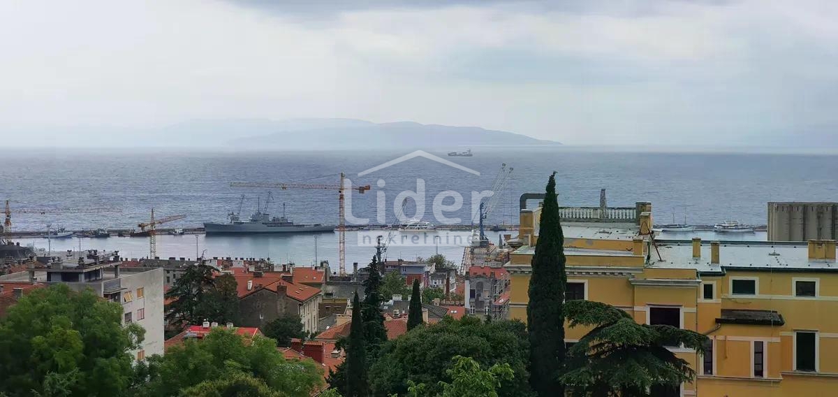 Stanovanje Belveder, 205m2