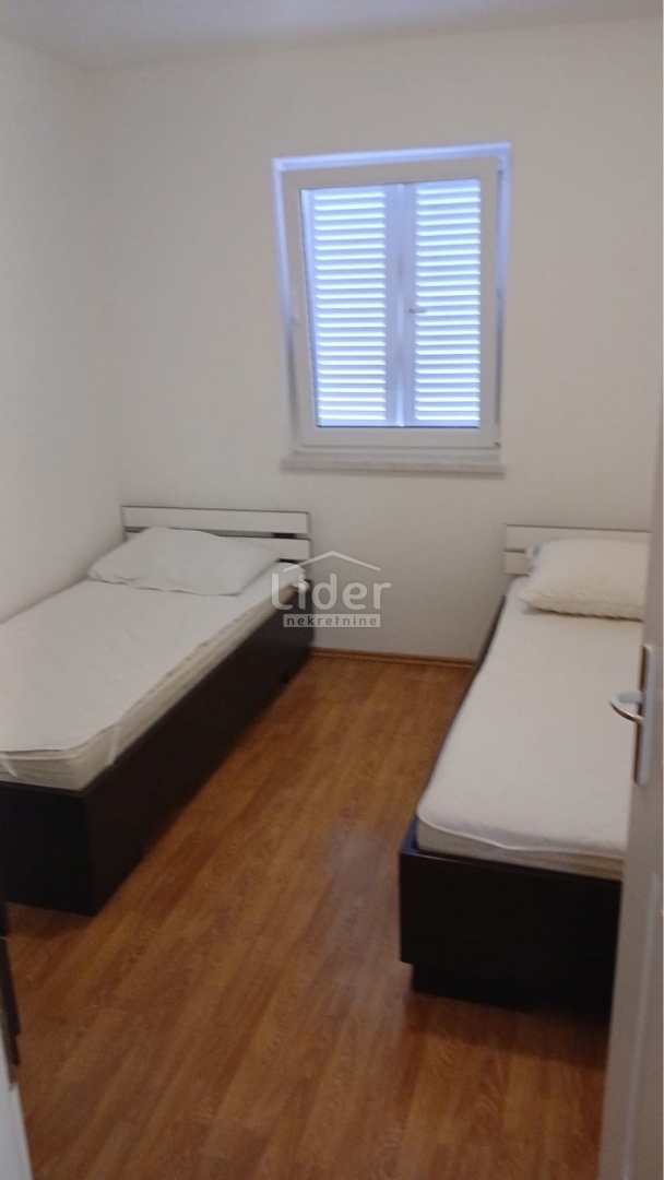 Apartma Novalja, 43,90m2
