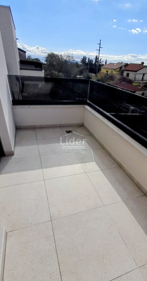 Stanovanje Kukuljanovo, Bakar, 130m2