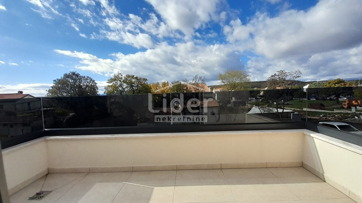 Stanovanje Kukuljanovo, Bakar, 130m2