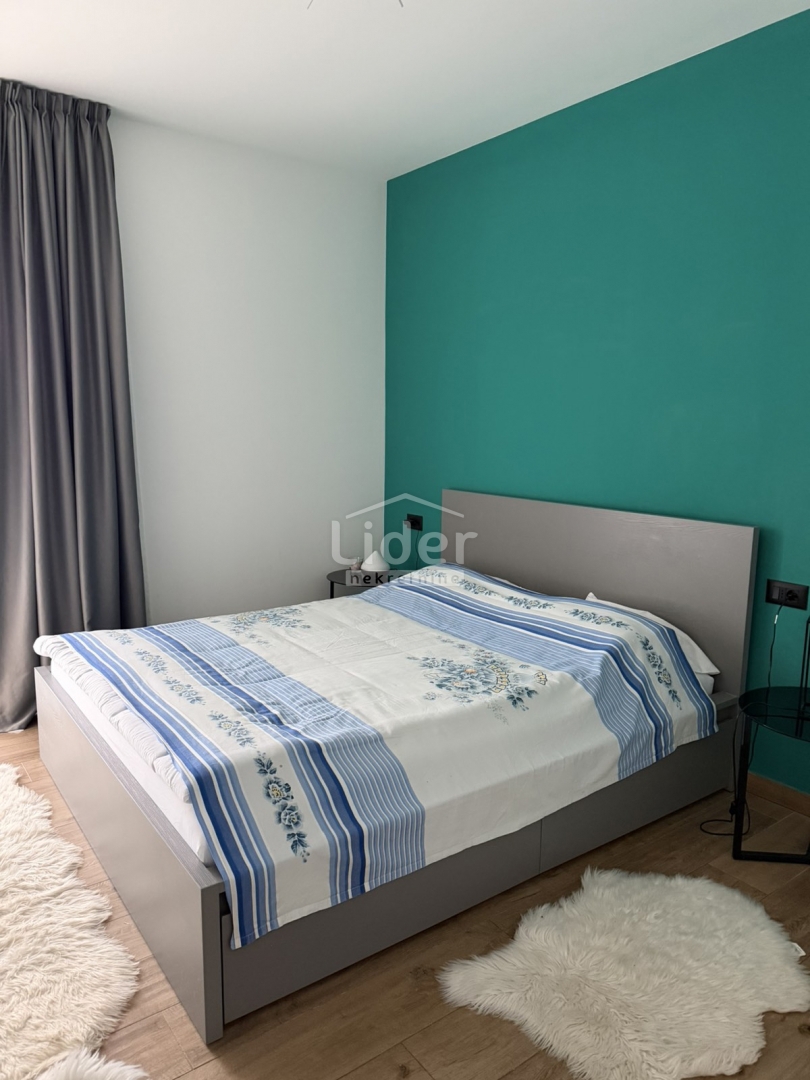 Stanovanje Pobri, Opatija - Okolica, 258m2