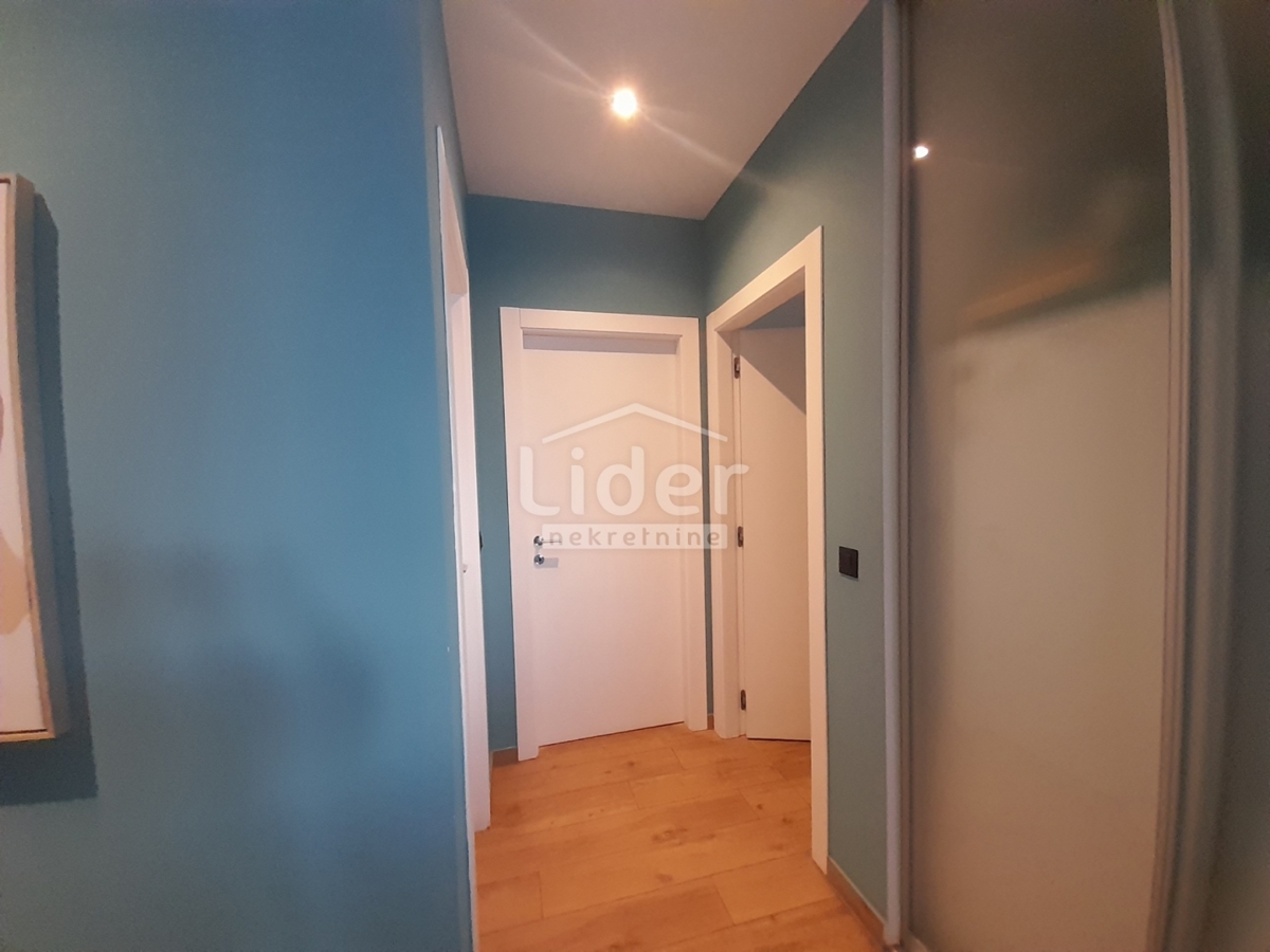 Stanovanje Pobri, Opatija - Okolica, 258m2