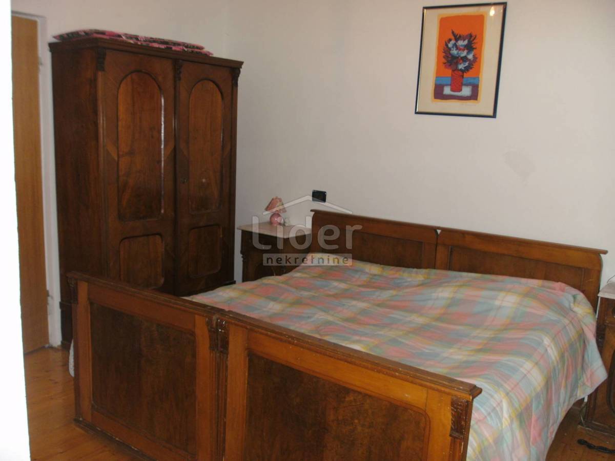 Hiša Crikvenica, 360m2