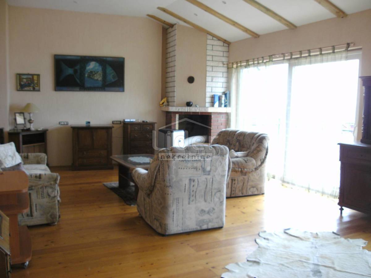 Hiša Crikvenica, 360m2