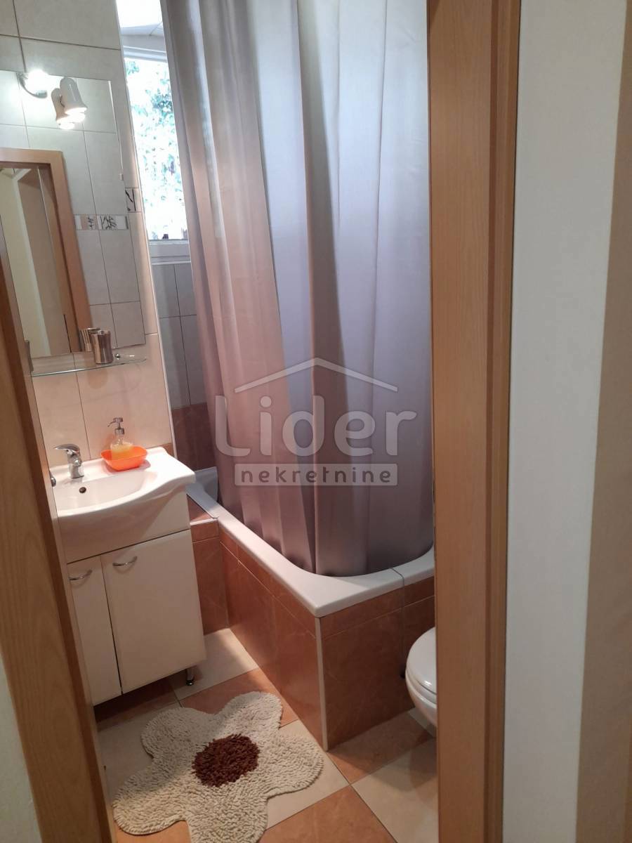 Hiša Crikvenica, 105m2