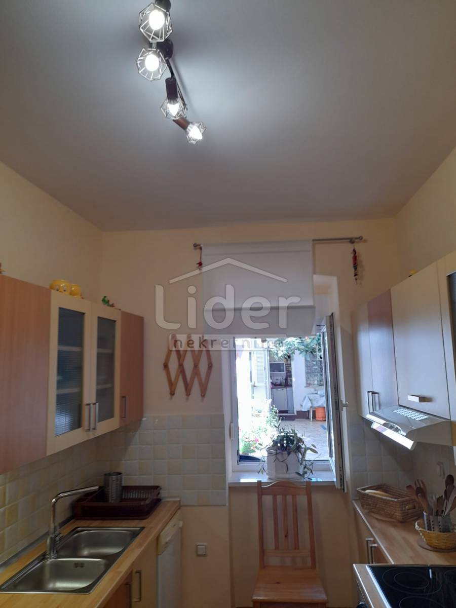 Hiša Crikvenica, 105m2