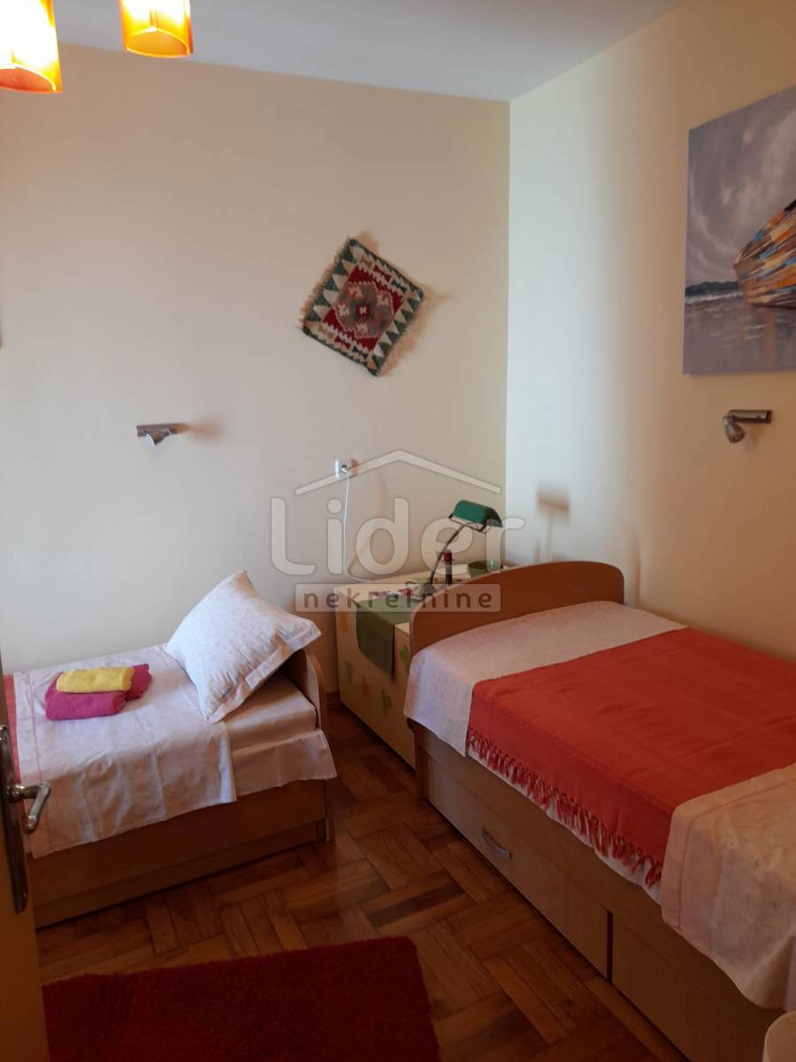 Hiša Crikvenica, 105m2