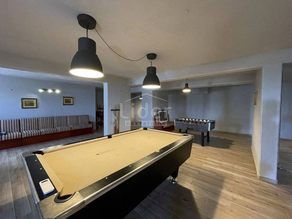 Hiša Sveti Lovreč, 350m2