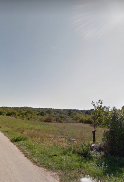 Zemljišče Pifari, 3890m2