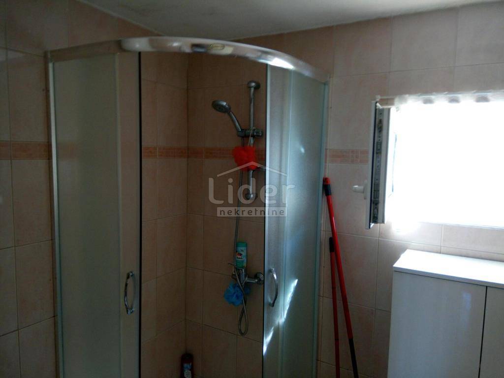 Hiša Jadranovo, 130m2