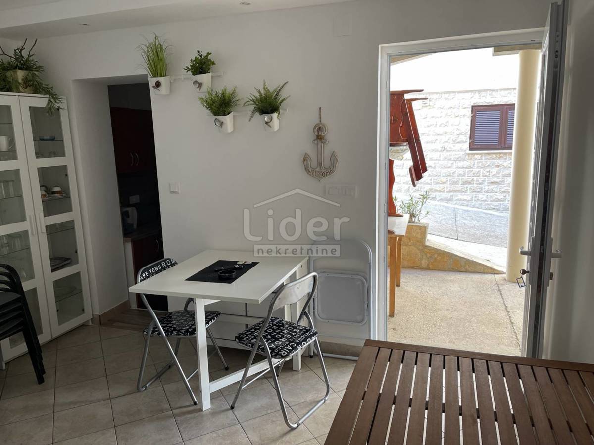 Hiša Kruševo, 180m2