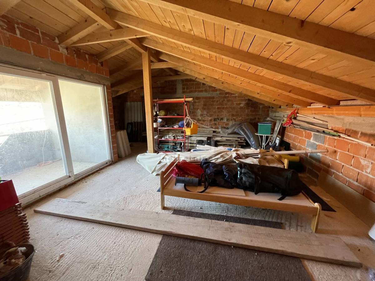 Hiša Kruševo, 180m2