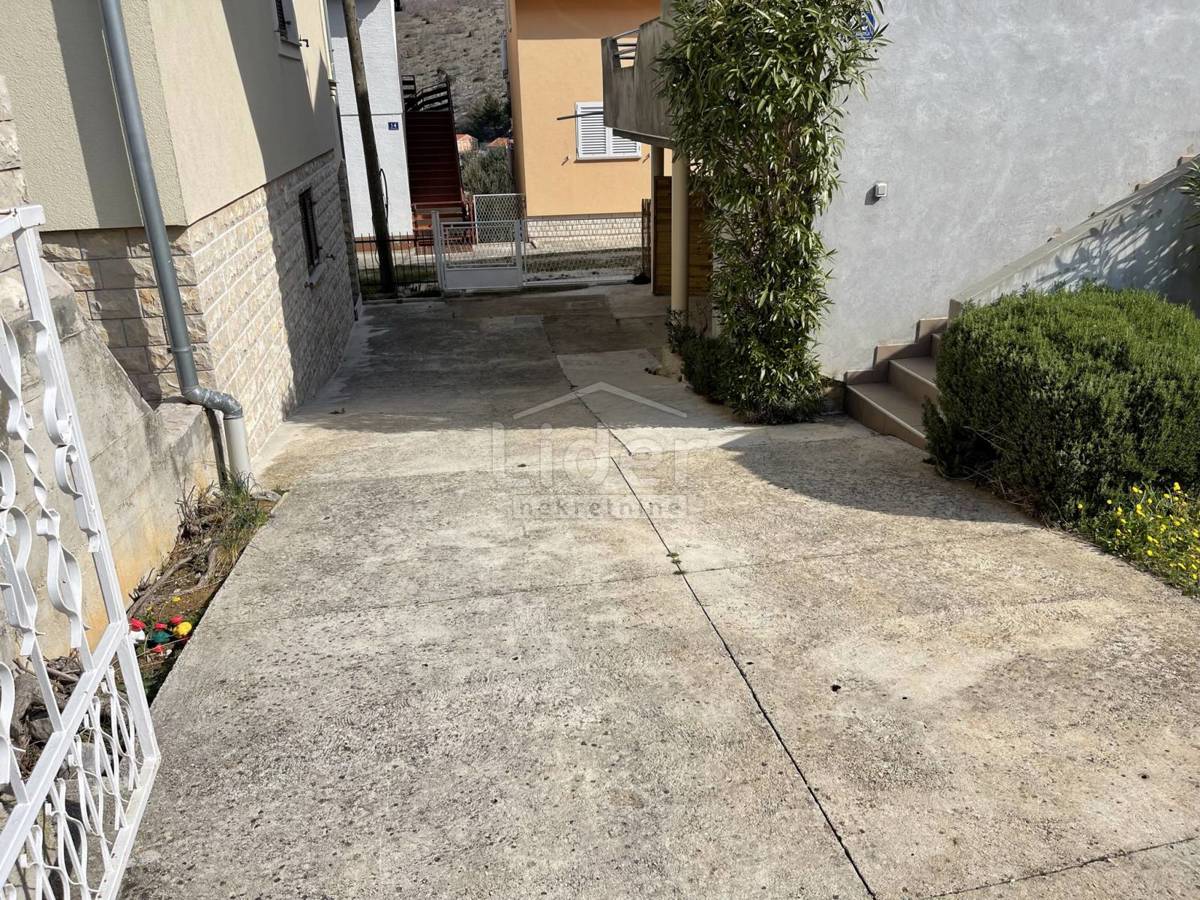 Hiša Kruševo, 180m2