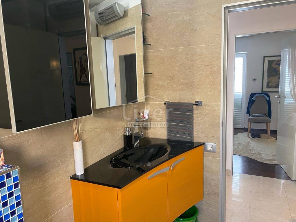 Stanovanje Drenova, 99m2