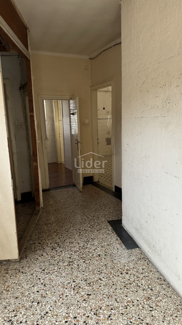 Stanovanje Centar, 93m2