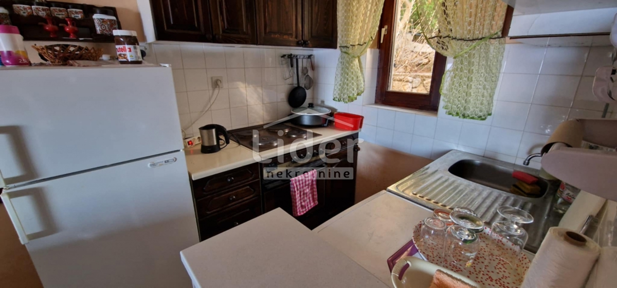 Hiša Klenovica, 150m2