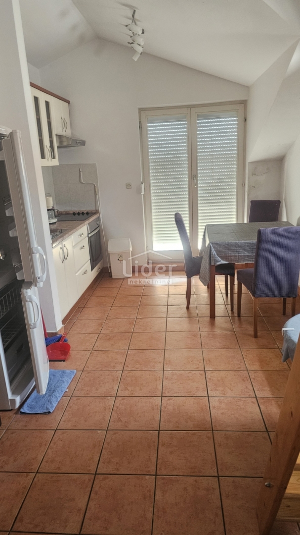 Apartma Novalja, 43m2