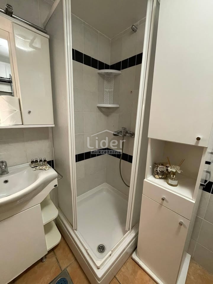 Apartma Novalja, 43m2