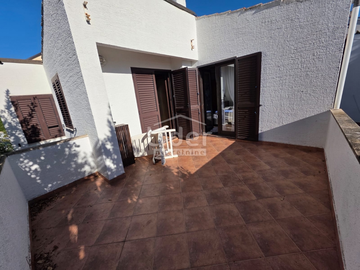 Hiša Novalja, 372m2