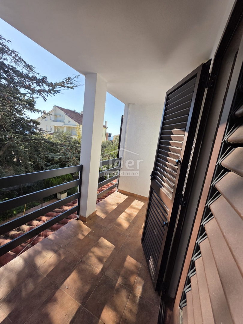 Hiša Novalja, 372m2