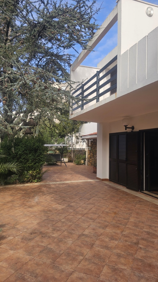 Hiša Novalja, 372m2