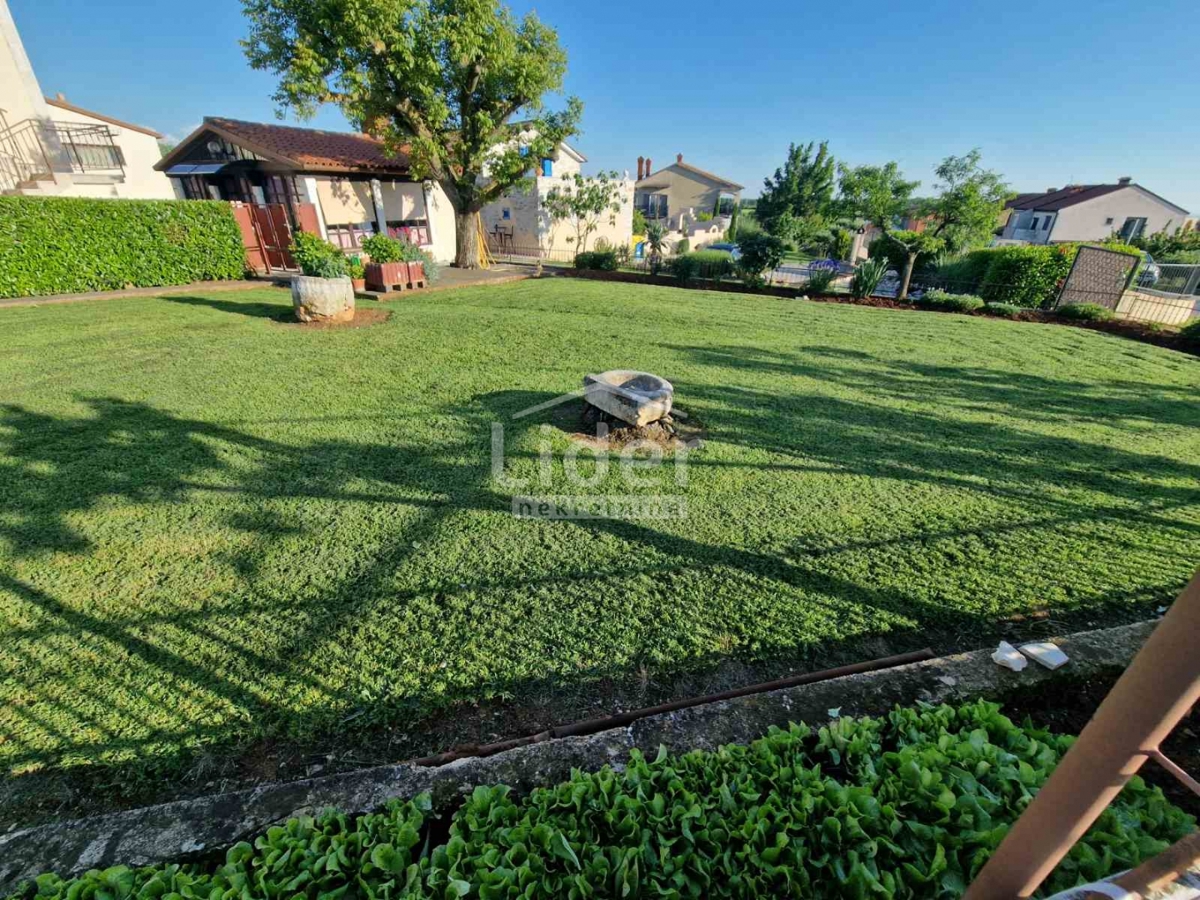 Poslovni prostor Višnjan, 677m2