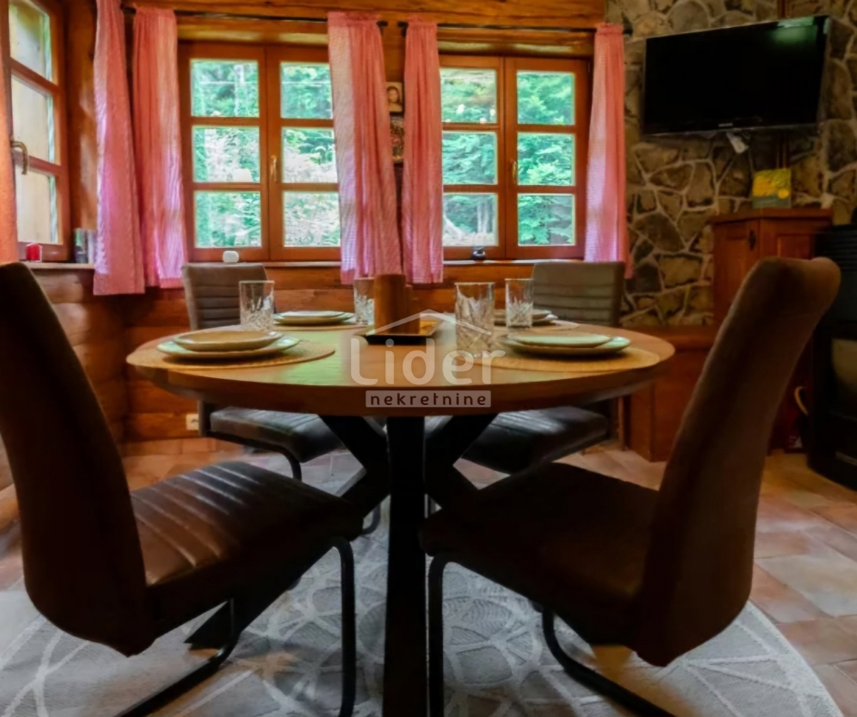 Hiša Vrbovsko, 70m2