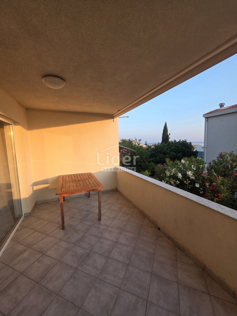 Apartma Novalja, 64m2