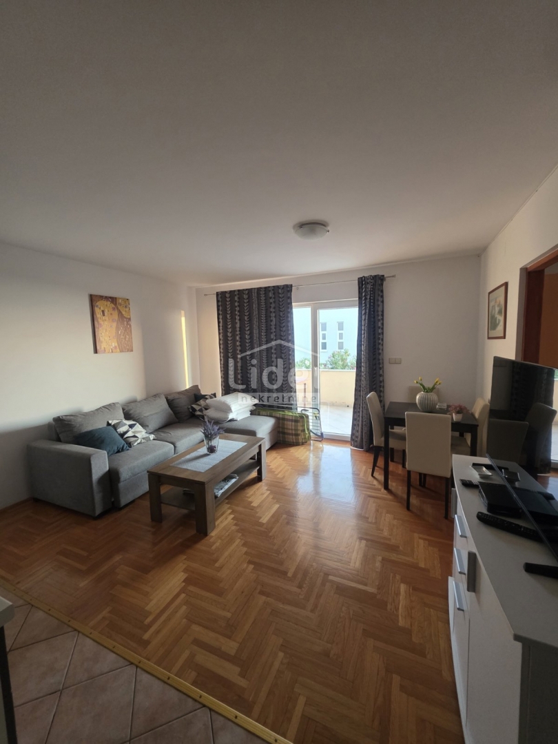 Apartma Novalja, 64m2