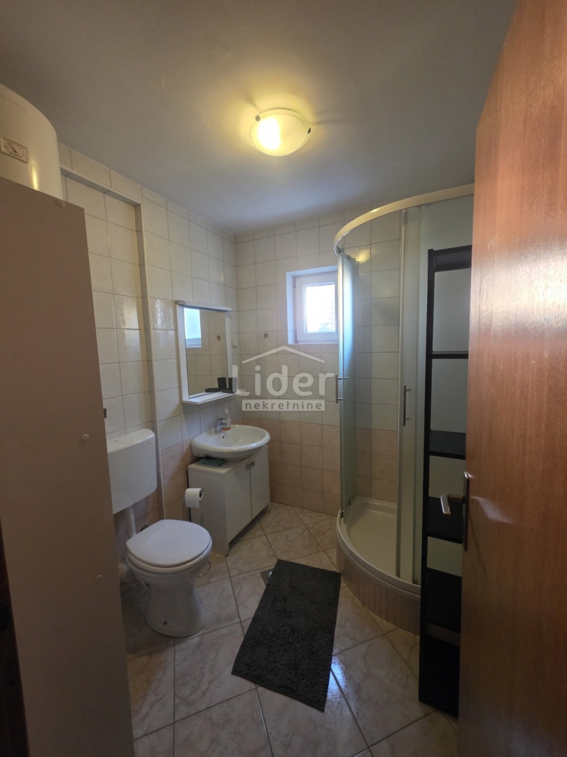 Apartma Novalja, 64m2