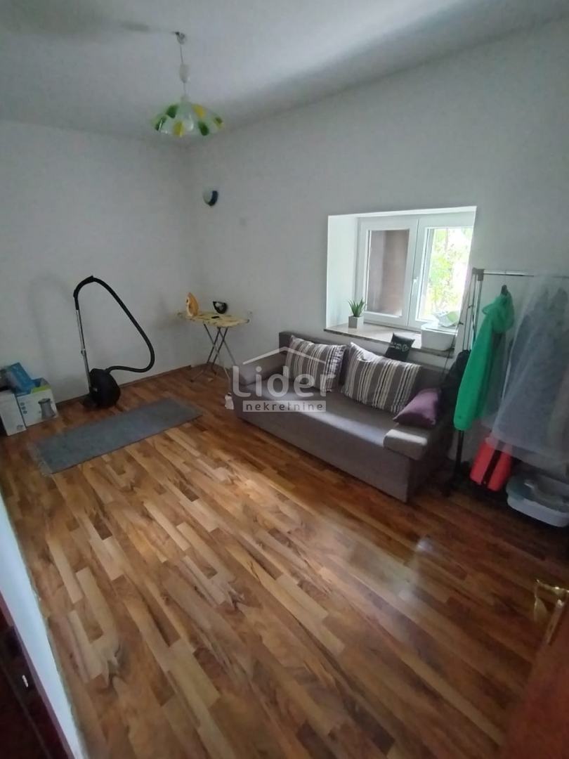 Stanovanje Turnić, 75m2