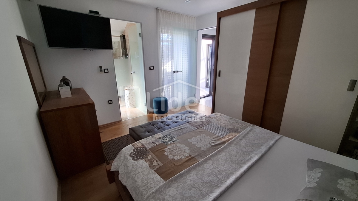 Hiša Crikvenica, 400m2