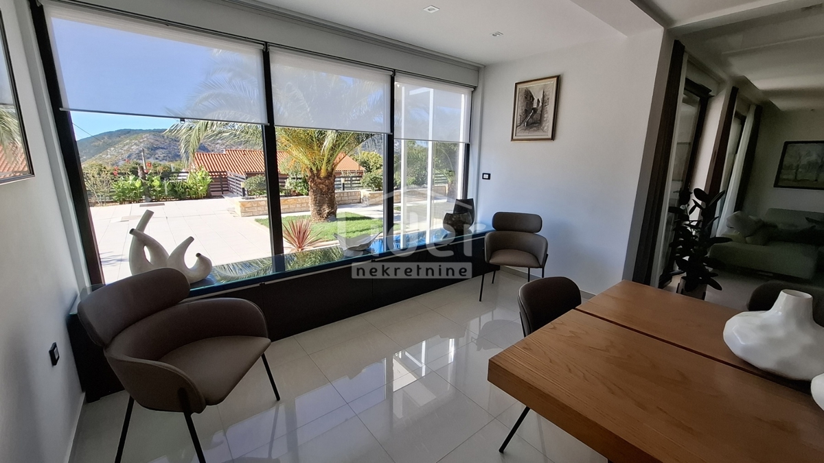 Hiša Crikvenica, 400m2