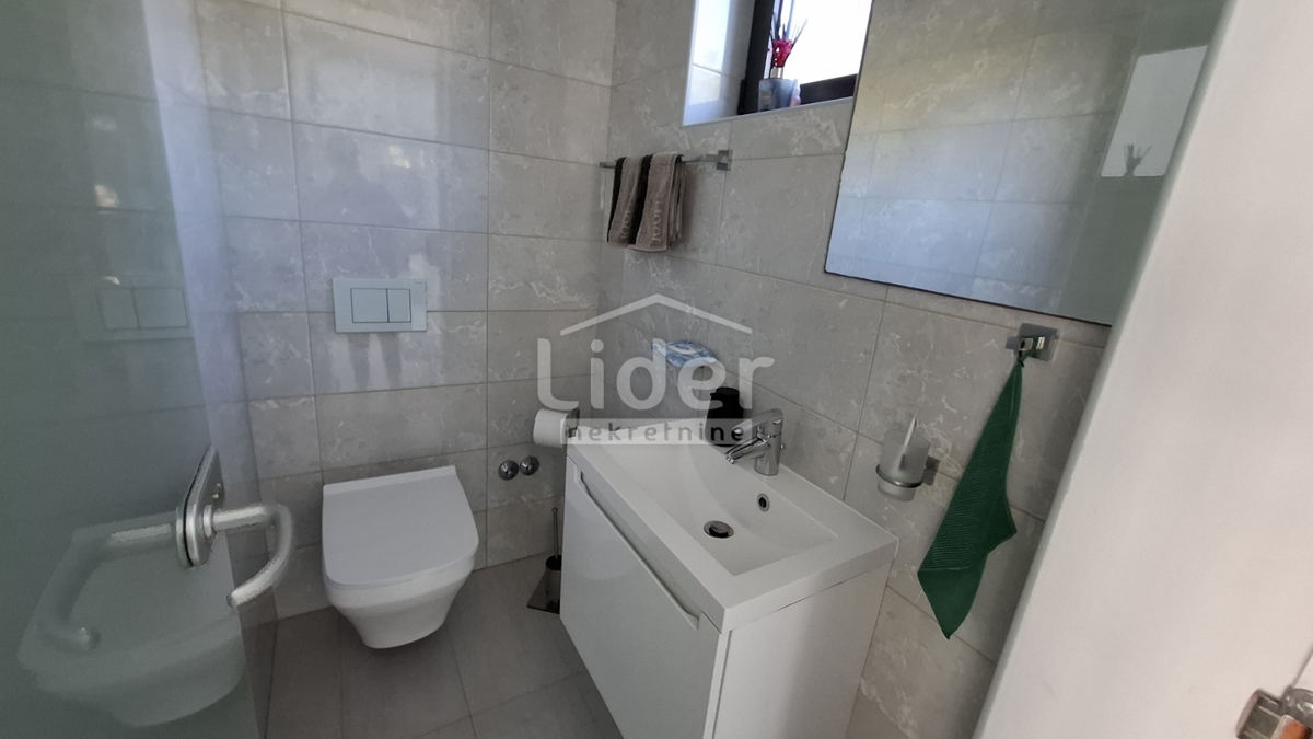 Hiša Crikvenica, 400m2