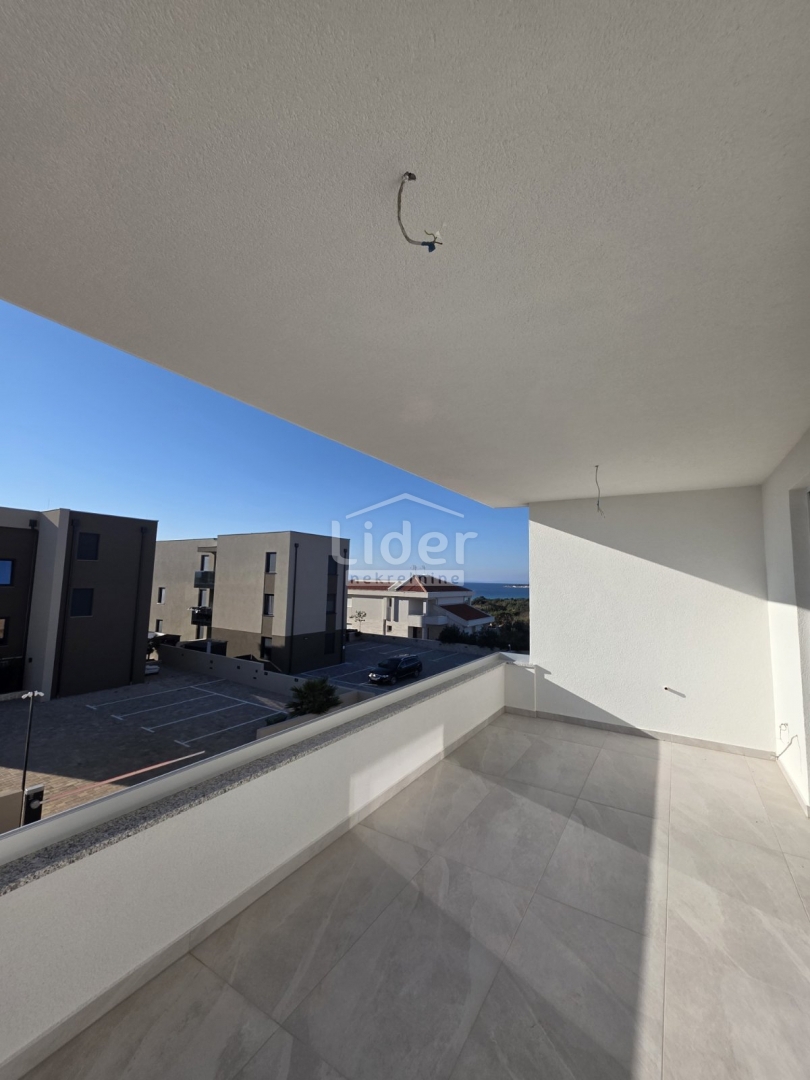 Apartma Novalja, 93m2