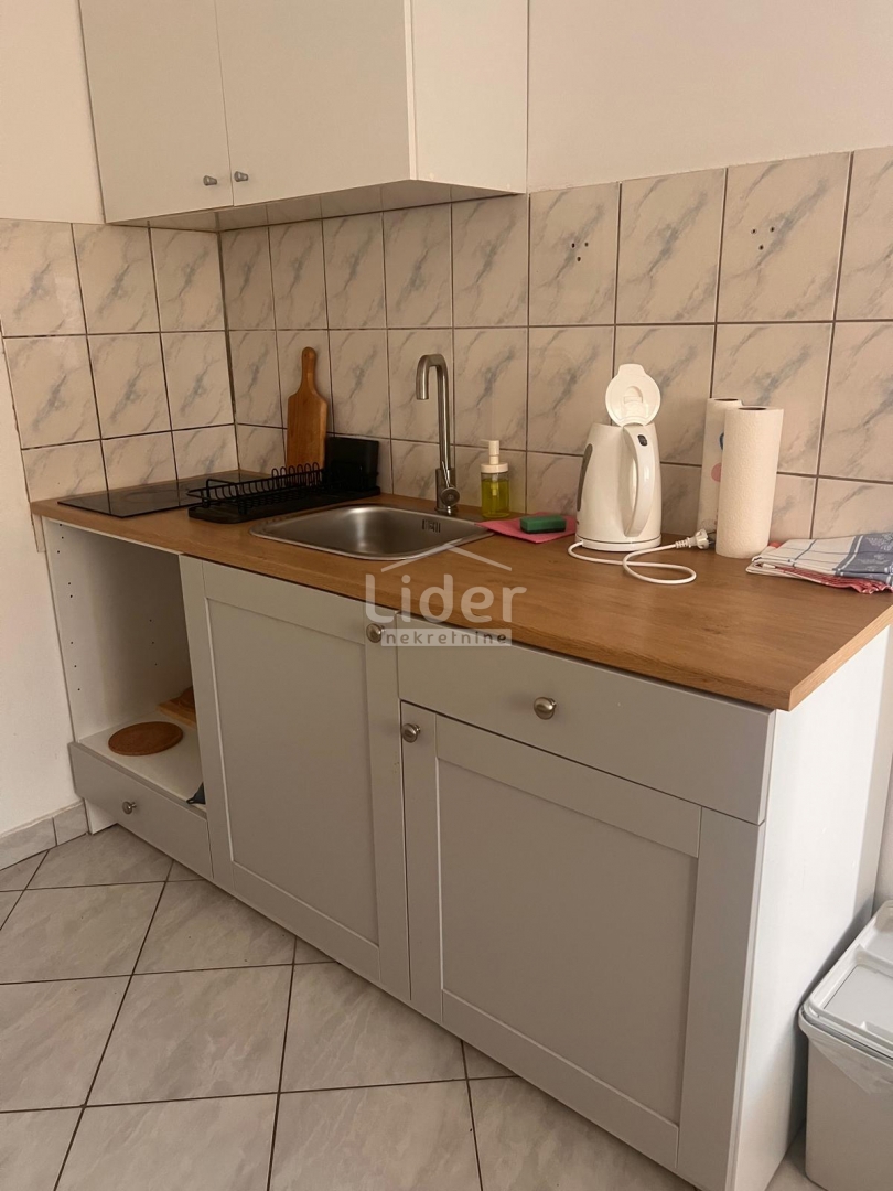 Hiša Gornji Karin, 160m2