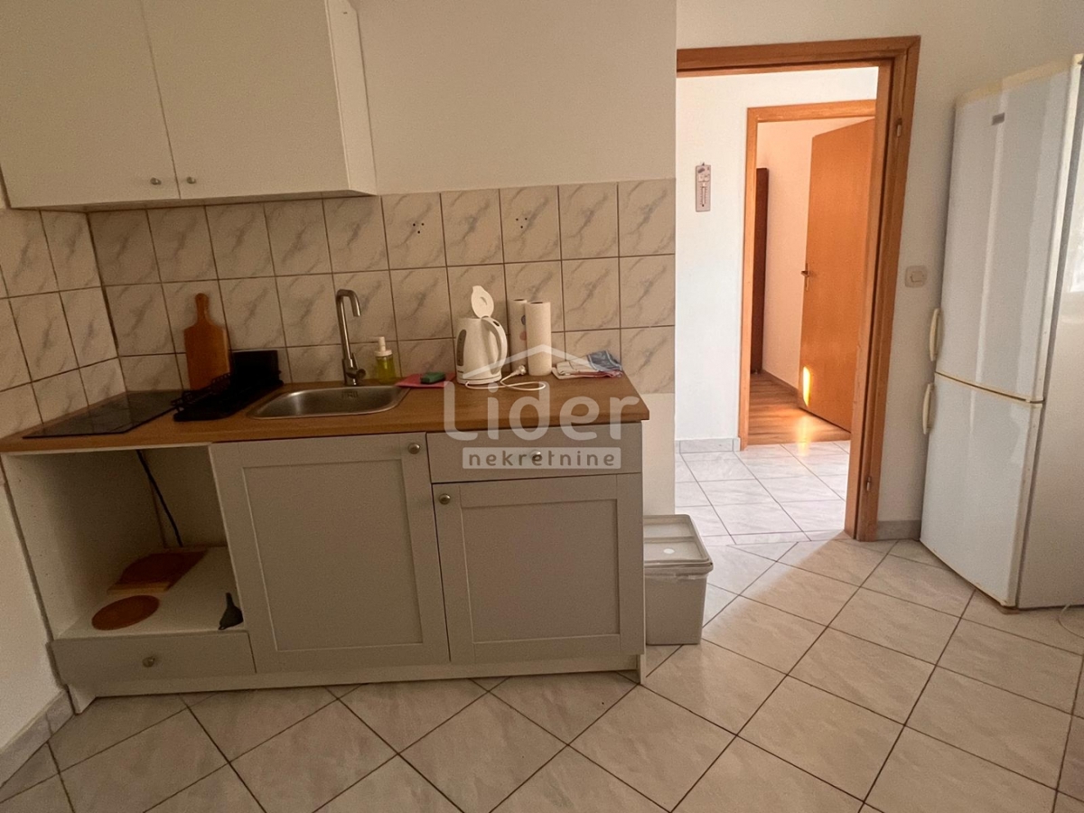 Hiša Gornji Karin, 160m2