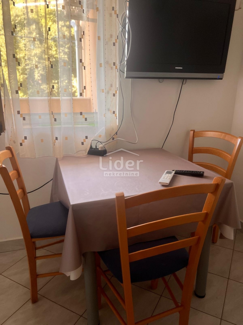 Hiša Gornji Karin, 160m2