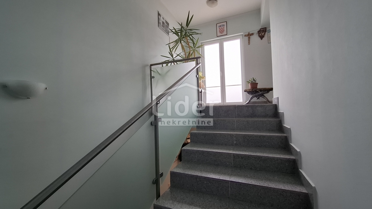 Poslovni prostor Matulji, 430m2