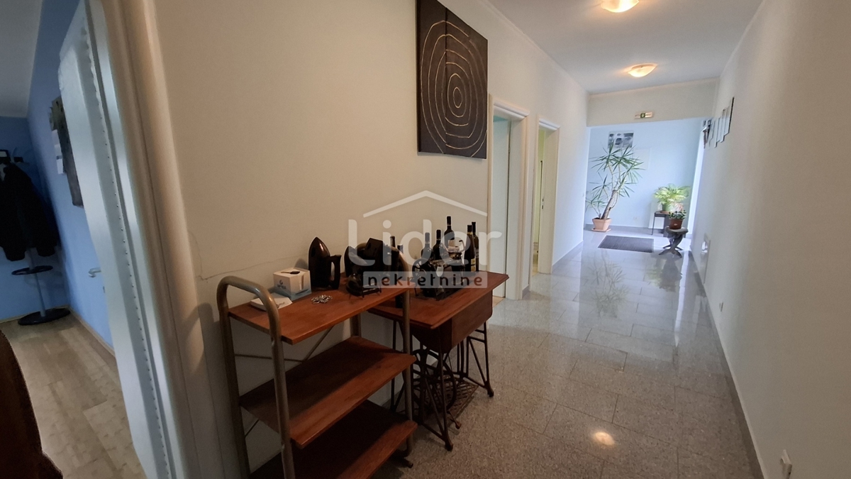 Poslovni prostor Matulji, 430m2