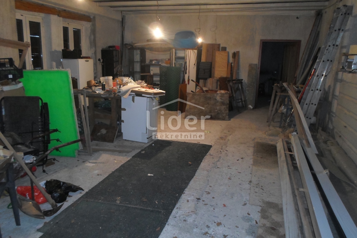 Hiša Mrkopalj, 300m2