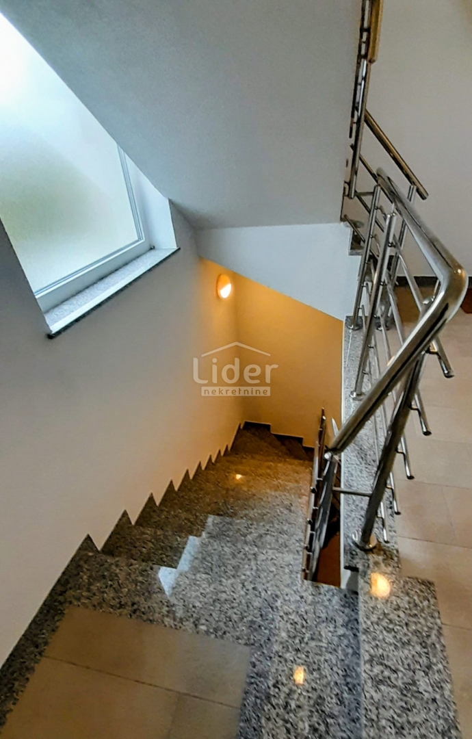 Stanovanje Hlapa, Dobrinj, 47m2