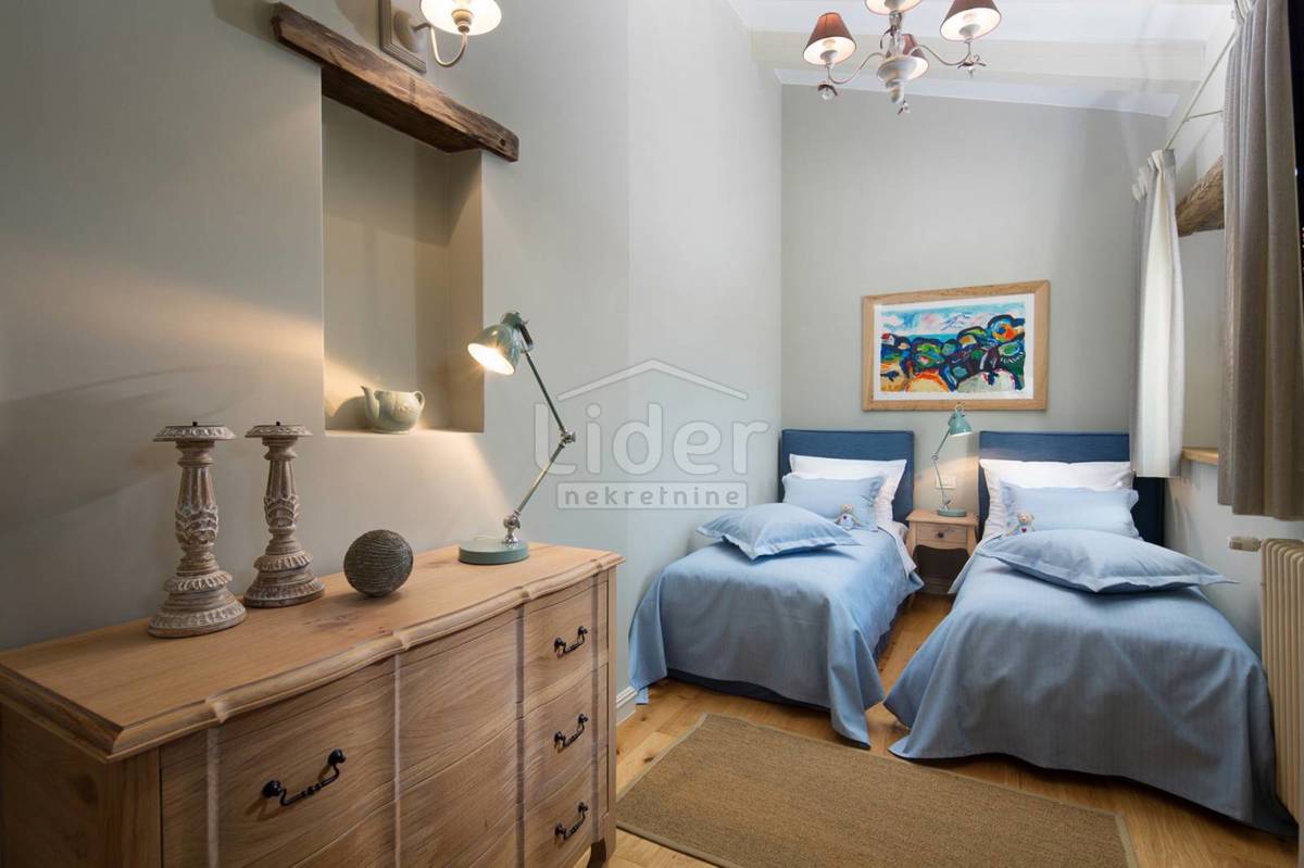 Hiša Kanfanar, 353m2