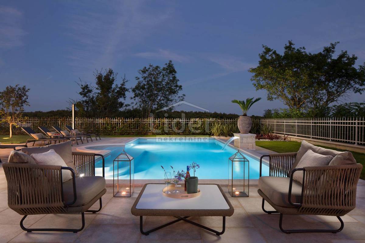 Hiša Kanfanar, 353m2