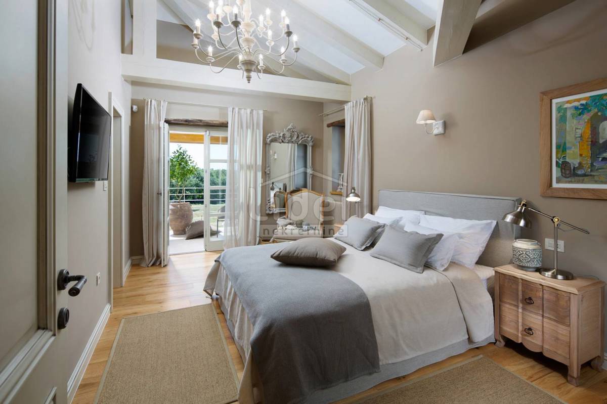 Hiša Kanfanar, 353m2