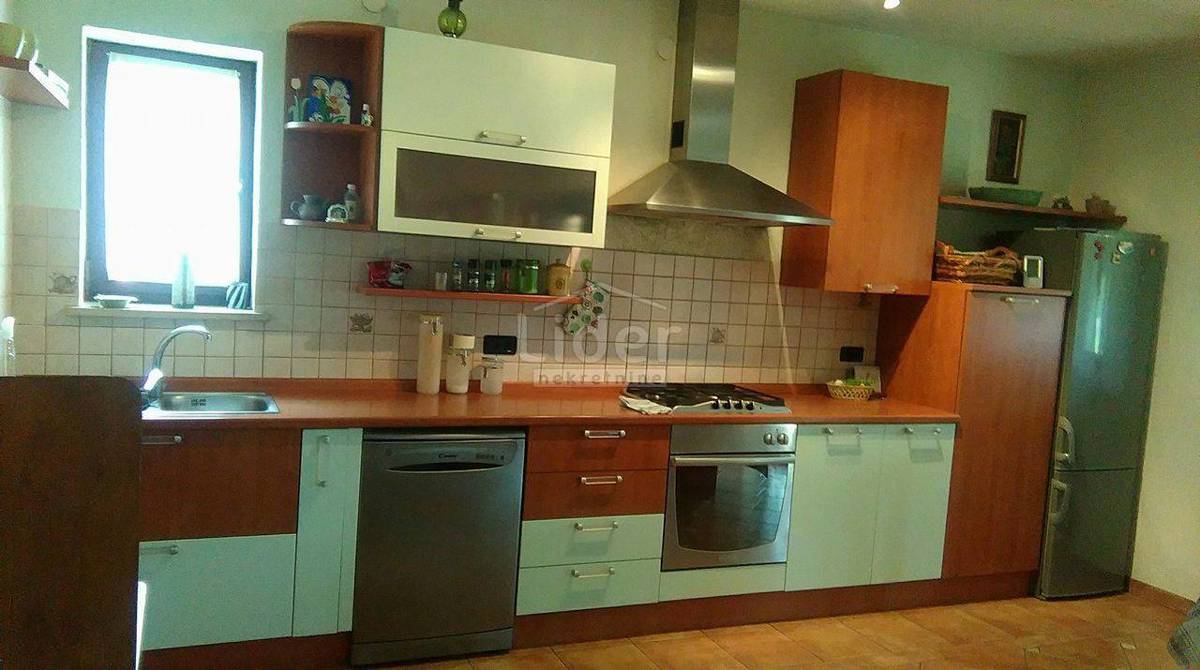 Hiša Kanfanar, 146m2